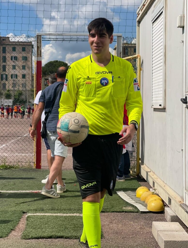 LE PRIME VOLTE IN CAMPO DOPO IL CORSO ARBITRI 2 fausti